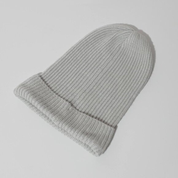 NWOT Indigo light grey beanie hat with crystal embellishments - Picture 11 of 12